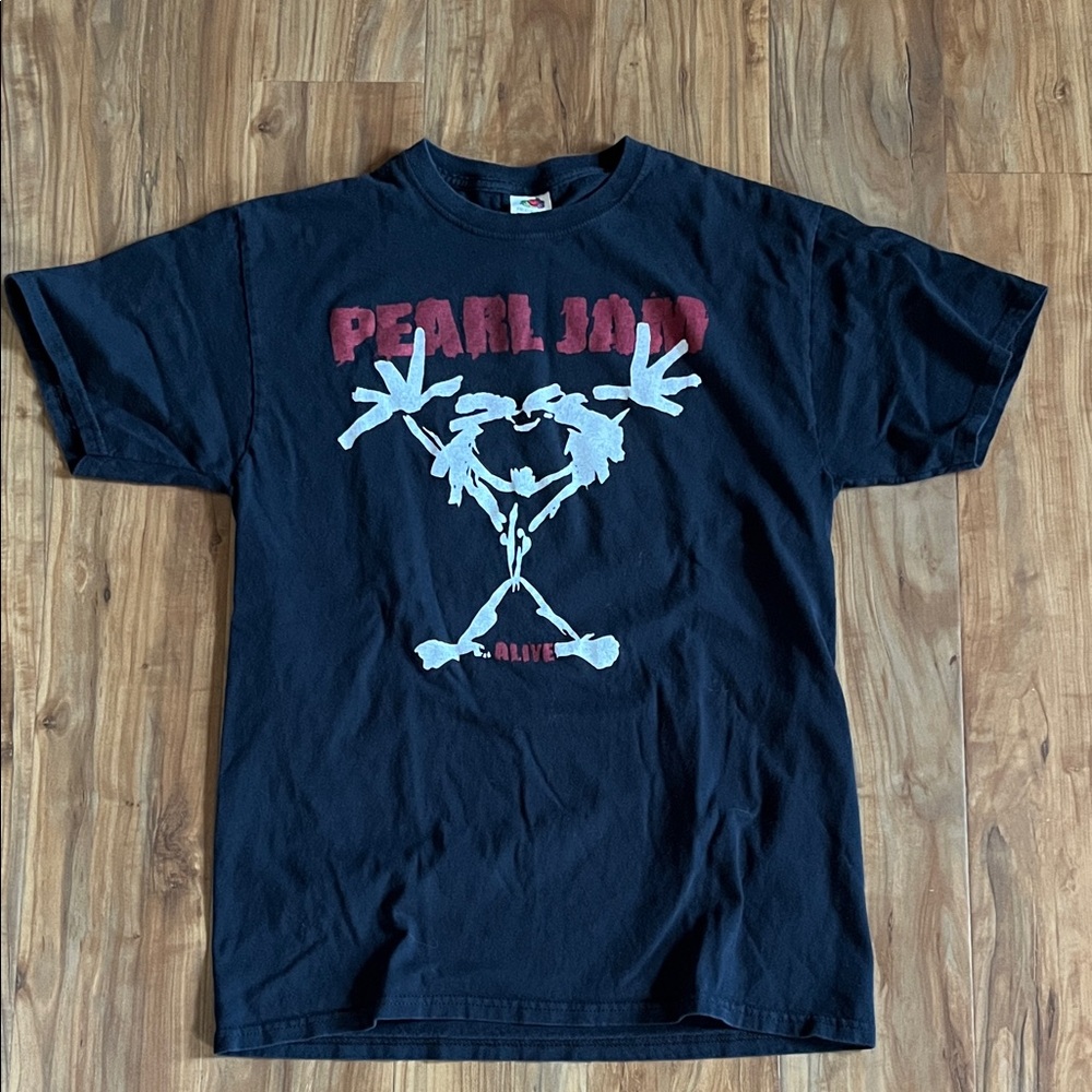 Pearl Jam Alive shirt